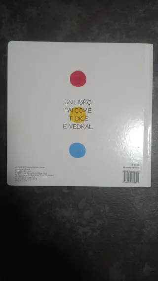 Un Libro (Italian Edition)