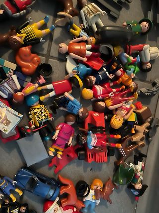 Lote Playmobil: Coches, Figuras y Accesorios