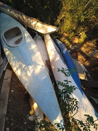 Piragua Kayak Blanca y Azul y otros colores y mode