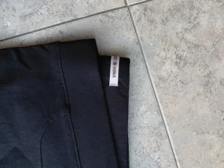 Pantalón negro talla M