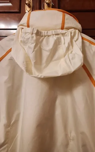 Chaqueta Columbia Blanca y Naranja