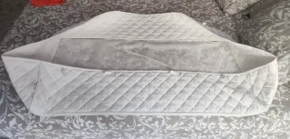 Protector de cuna acolchado blanco