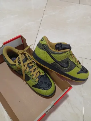 Nike Dunk Low Retro QS Skull