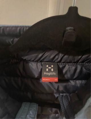 Anorak Haglofs gris y negro