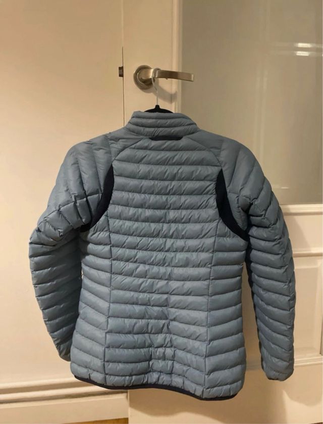 Anorak Haglofs gris y negro