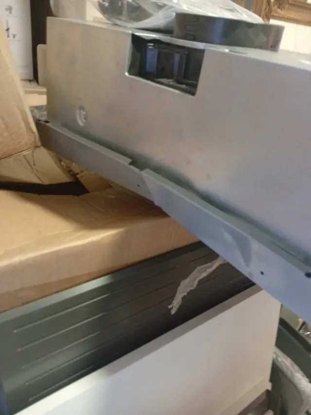 Campana extractora Elica con salida trasera