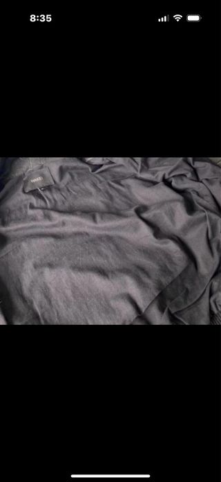 Cazadora de cuero negra