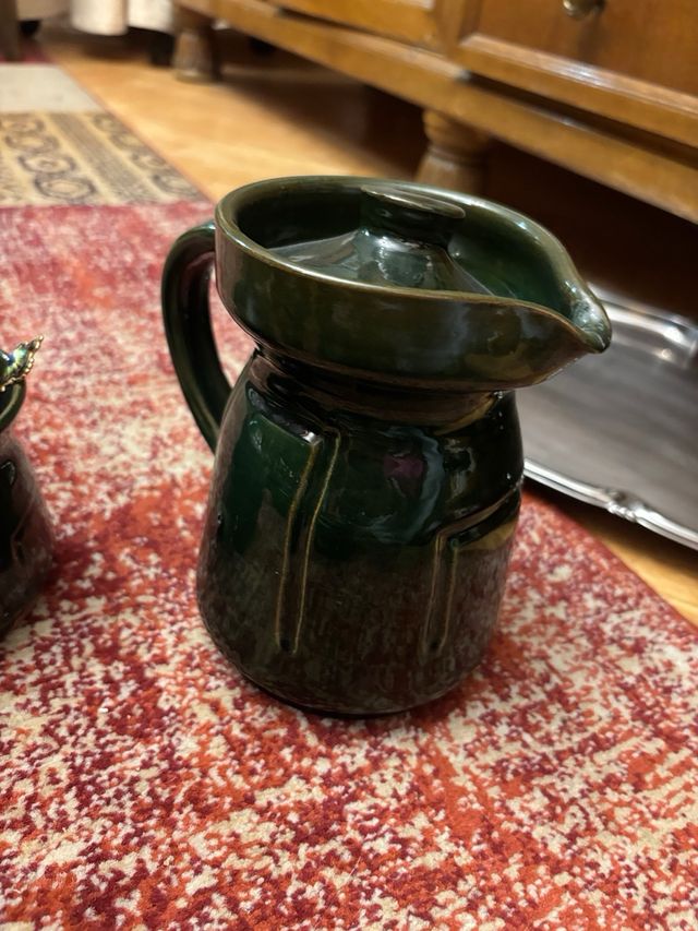 Juego de café de cerámica verde