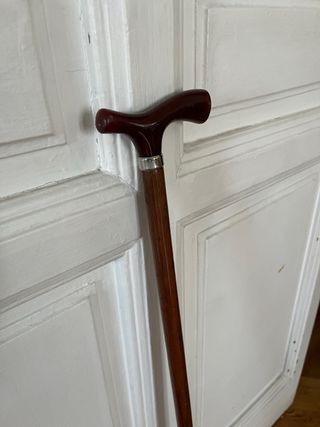 Bastón de madera clásico