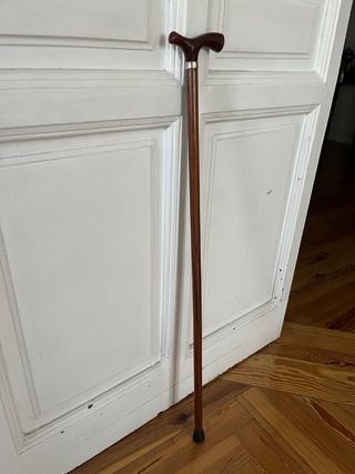 Bastón de madera clásico