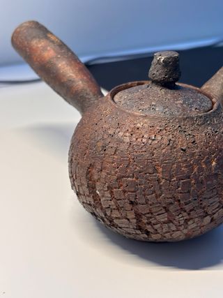 Tetera Petr Novak Sidehandle