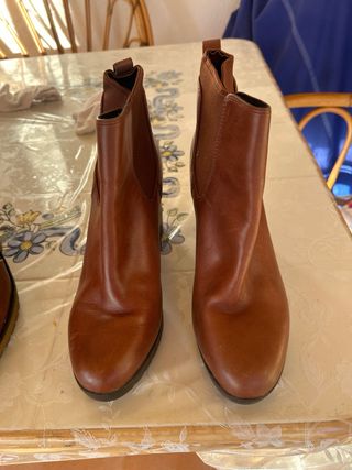 5 pares botines señora