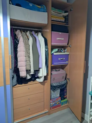 Conjunto armario, estantería y zapatero