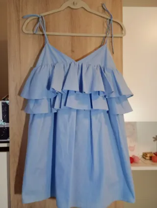 Vestido de verano con volantes