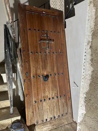 Puerta de madera exterior