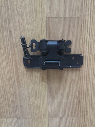 Televisión Samsung Negra y Roja 22’