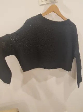 Jersey Negro Corto Ancho Talla M