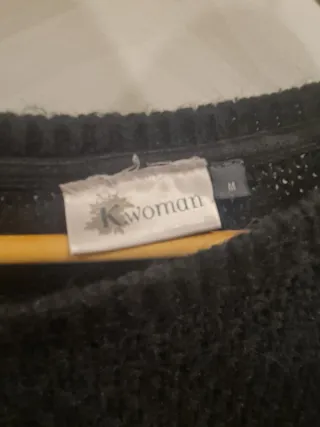 Jersey Negro Corto Ancho Talla M