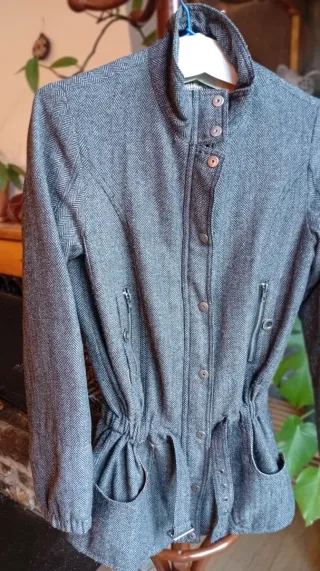 Abrigo Chaqueta Billabong Talla 38 Gris