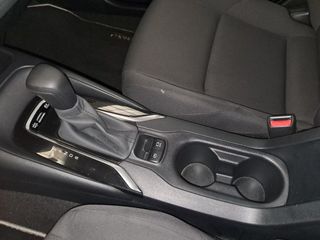 Toyota Corolla 1.8 125H BUSINESS PLUS E-CVT