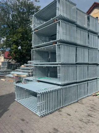 500 m² Andamios Europeos