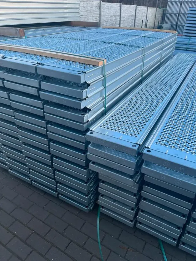 500 m² Andamios Europeos