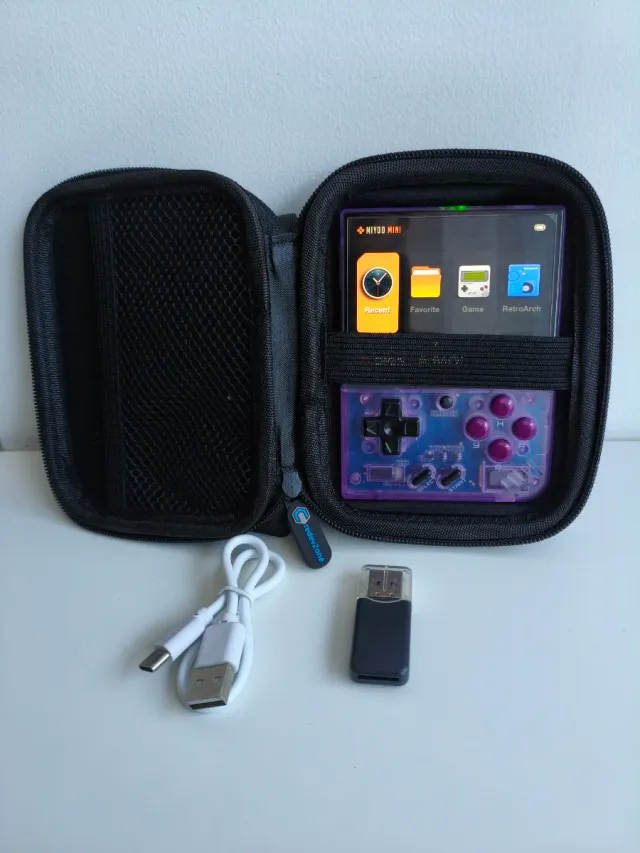 Miyoo Mini + Accesorios consola retro con juegos