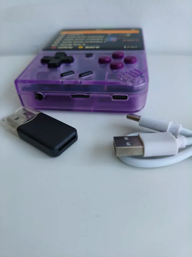 Miyoo Mini + Accesorios consola retro con juegos