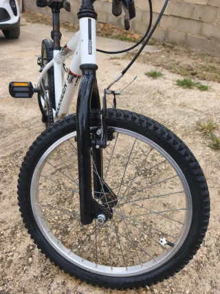 Bicicleta Rockrider 20 Blanca