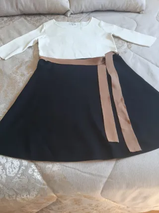 Vestido de punto blanco y negro
