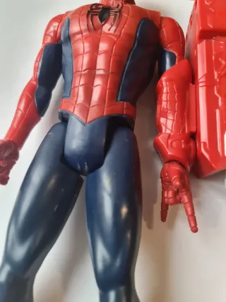 Spiderman 28cm con Colpo e Voce