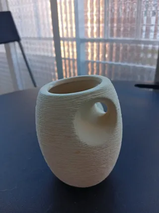 Jabonera y vaso de cerámica beige