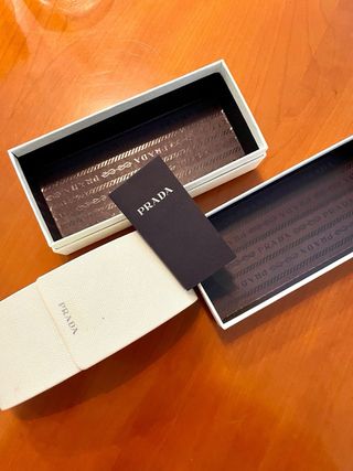 Gafas de sol Prada cat eye