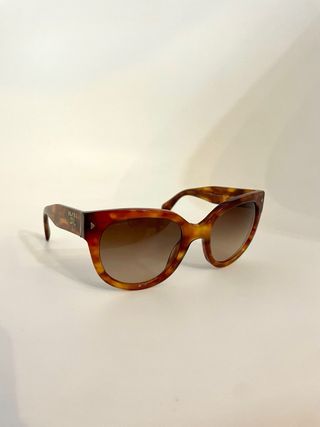 Gafas de sol Prada cat eye