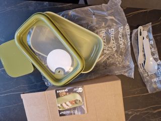 Set Lunch Box Guzzini con contenitore, posate viag