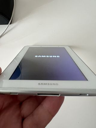 Samsung Galaxy Tab 2 7.0 con funda transporte