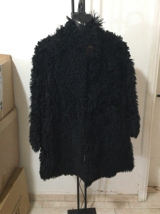 Giaccone in astrakan fatto a mano