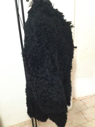 Giaccone in astrakan fatto a mano