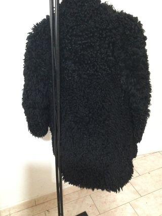 Giaccone in astrakan fatto a mano