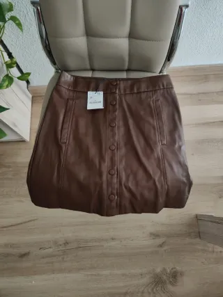Falda marrón Stradivarius Talla M