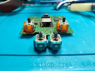 Cambio di Joystick TMR Comando DualSense PS5