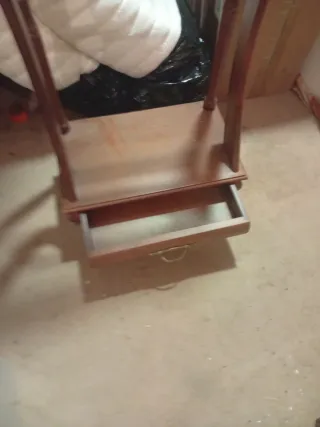 Galán de noche de madera