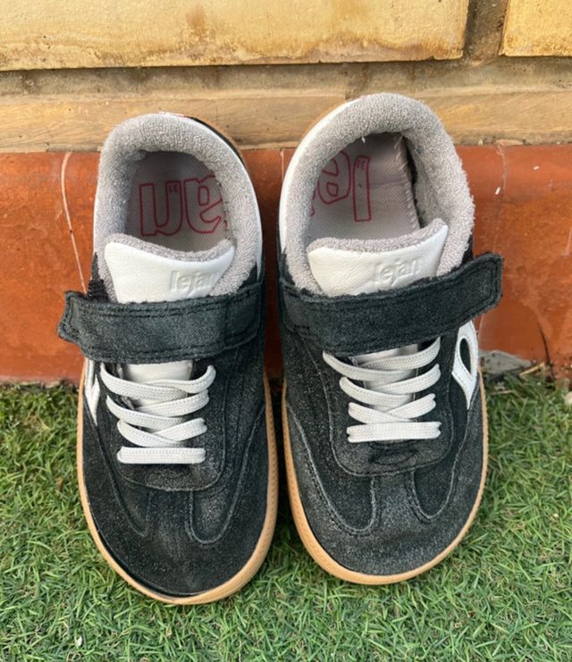 Zapatillas Lejan Respetuosas Talla 29 Negras