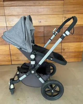 Cochecito Bugaboo gris