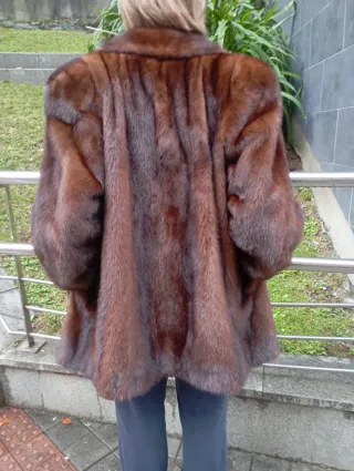 Chaquetón visón sintético marrón