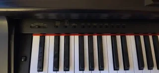 Piano Digital Yamaha Clavinova CLP-123