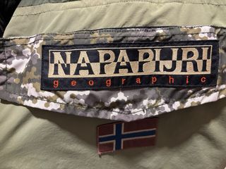 Chaqueta Napapijri Verde Camuflaje