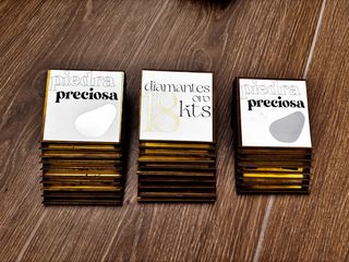 Expositores para cartelería