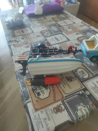 Coche y lancha Playmobil