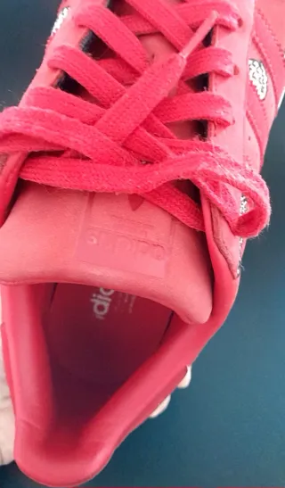 Adidas Superstar Rojas Piñas